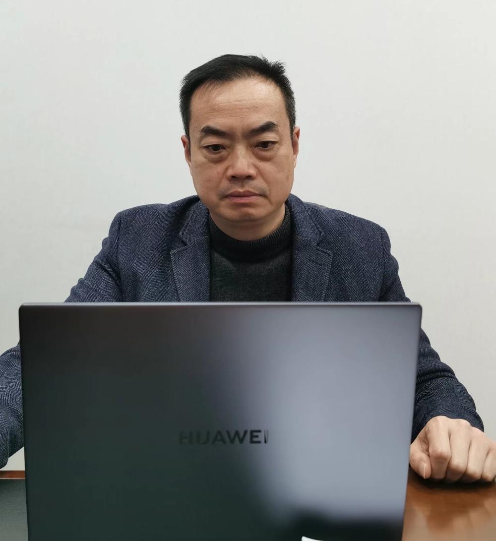 ��yun�����������