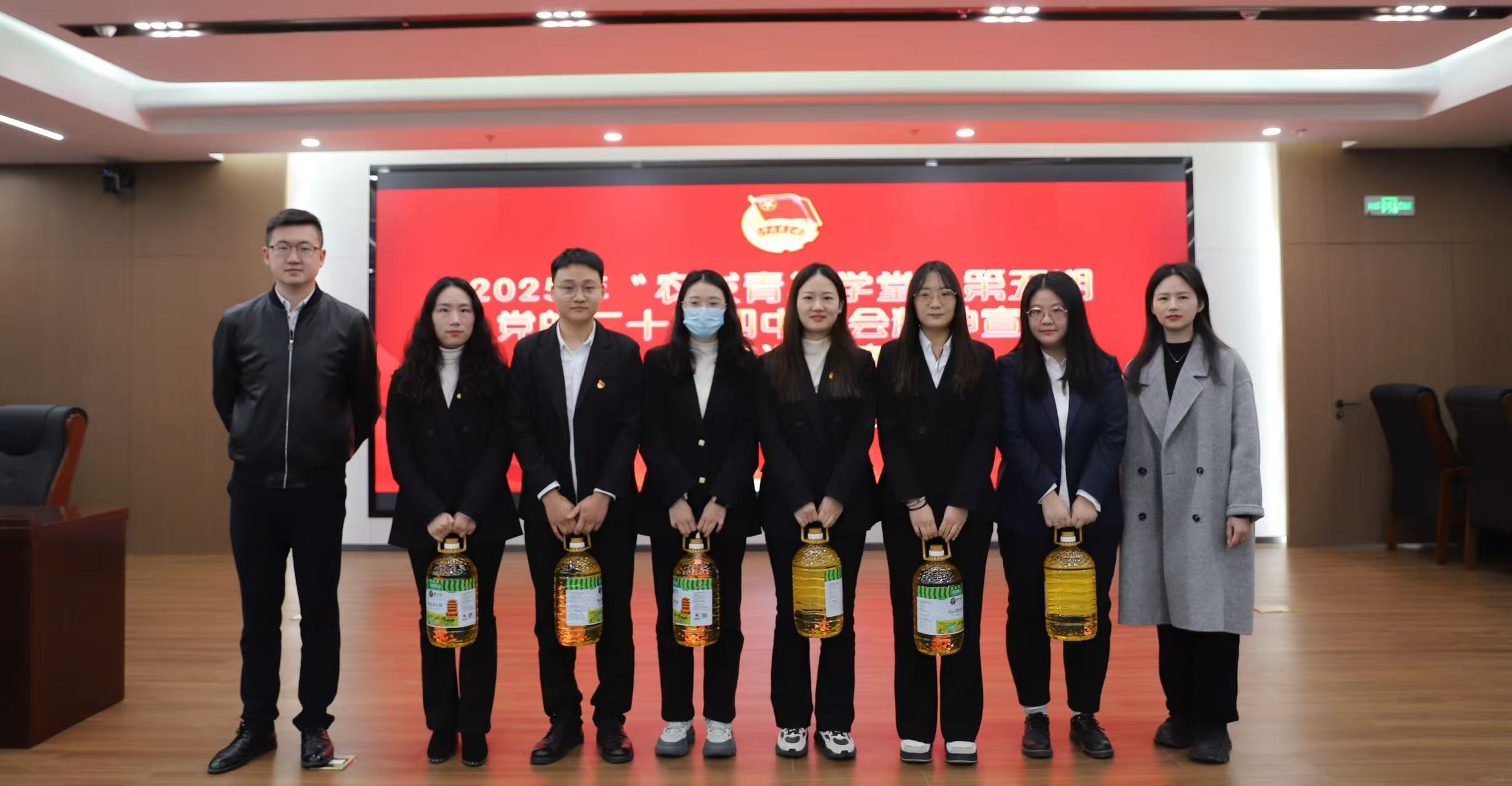 ��yun�����������