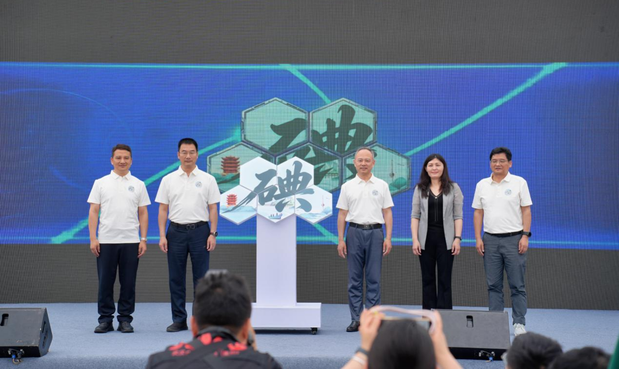 ��yun�����������